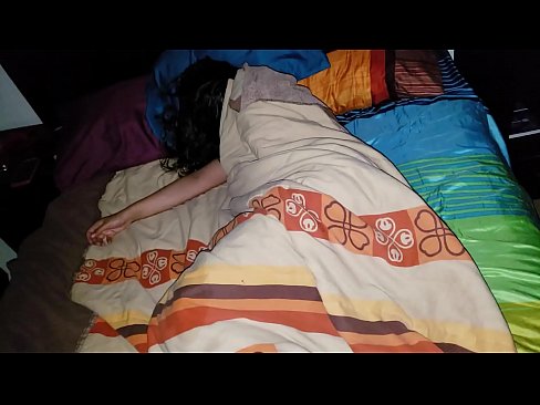 ❤️ Figliastro che rimprovera la sua giovane matrigna mentre lei dorme ❤️ Pornoal it.marketapp.top